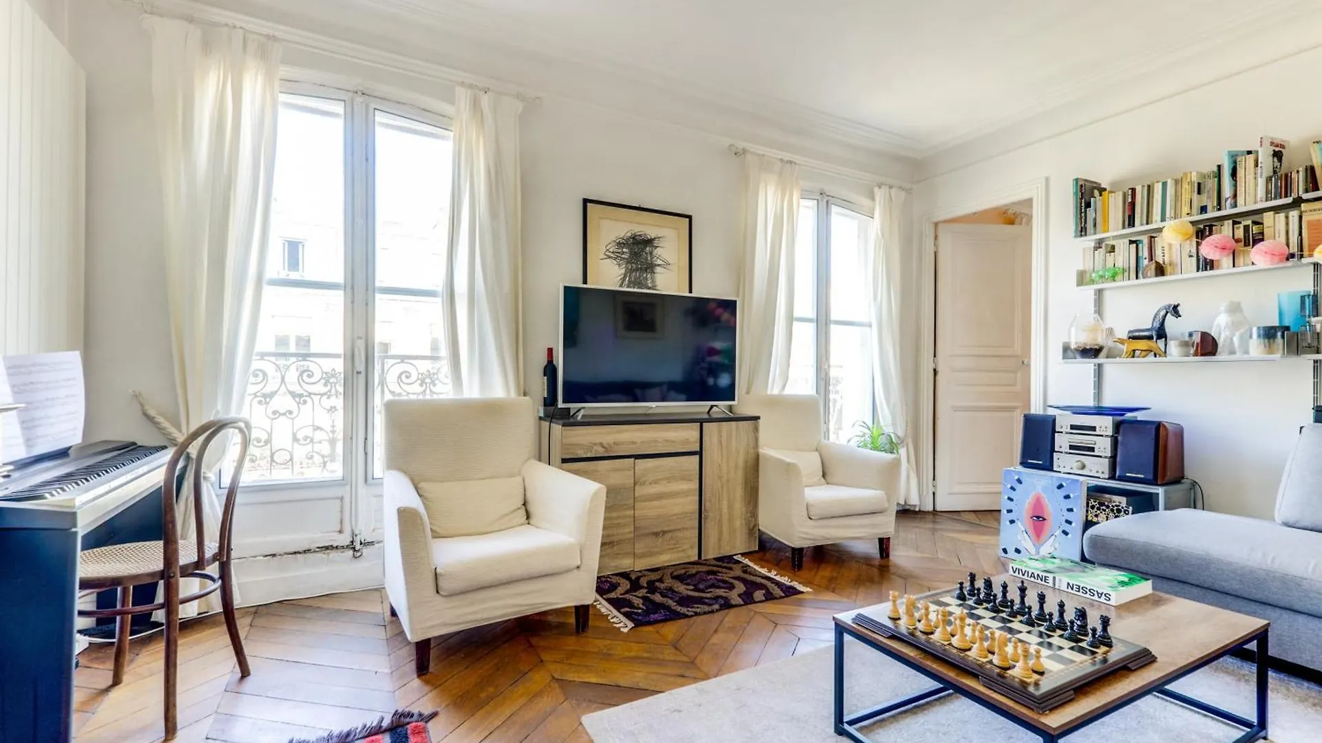 Central Appartement Avec Balcon Paris